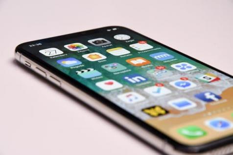 Iphone X в 2019, еще актуален ?